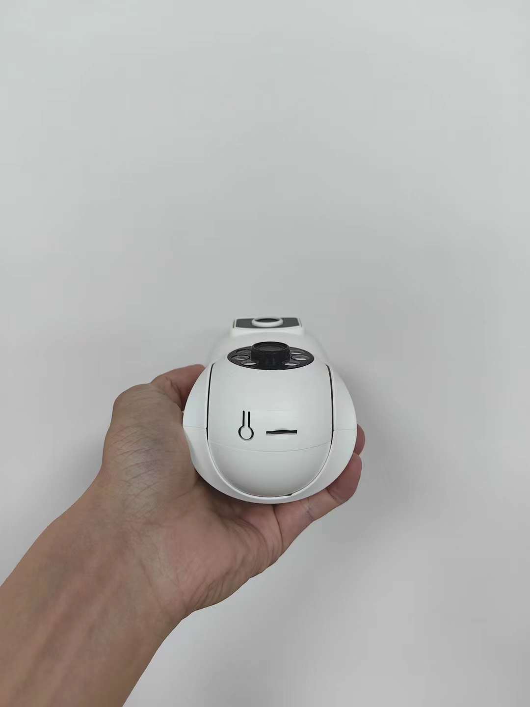 Kamera IP bezprzewodowa PTZ z  – Baby Products Video recenzja i cena